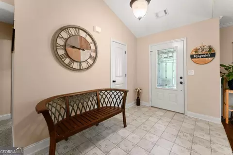 675 Oconee Ln, Commerce, GA 30529 photo 9