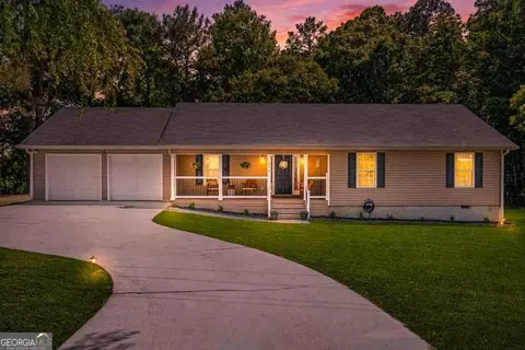 1596 Stark Rd, Jackson, GA 30233
