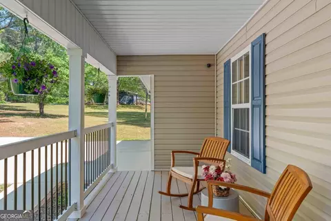 Exterior - 1596 Stark Rd, Jackson, GA 30233 photo 5 of 5