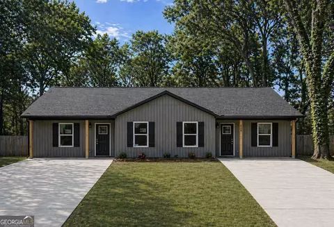 86 Colfax St, Hartwell, GA 30643