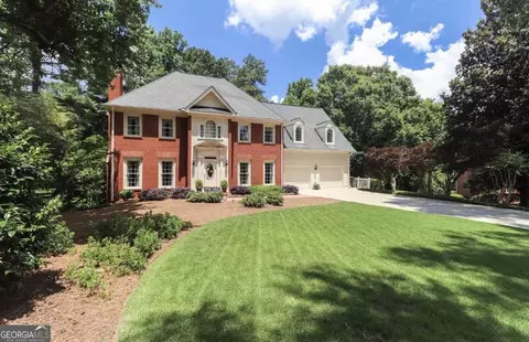 130 Winterthur Ct, Fayetteville, GA 30214