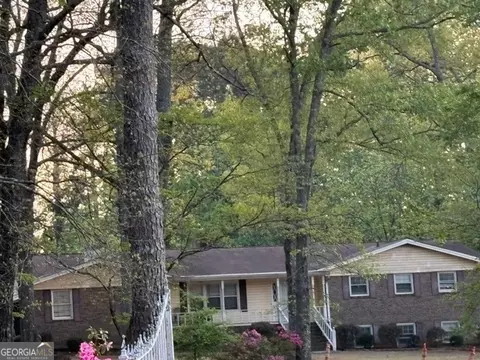 75 Cedar Hill Dr, Stockbridge, GA 30281