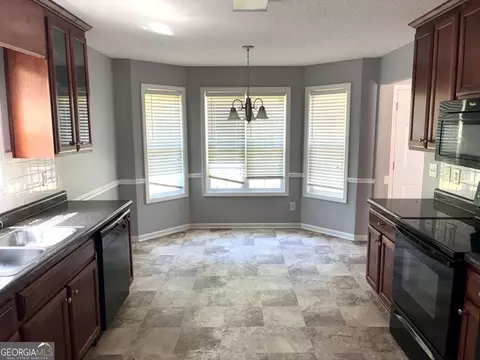 317 Peachtree Cir, Hampton, GA 30228 photo 10