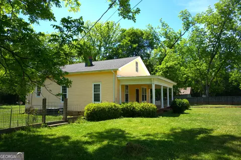 88 Old Macon Rd, Hillsboro, GA 31038