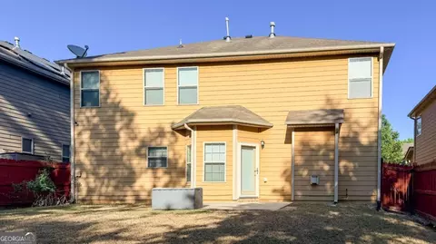 Exterior - 7621 Bowhead Ct, Fairburn, GA 30213 photo 4 of 4