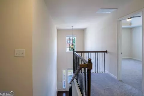 Entry Way - 7621 Bowhead Ct, Fairburn, GA 30213 photo 3 of 8