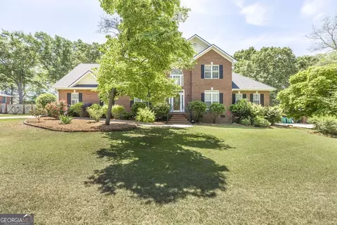 121 Briarmoor Dr, Warner Robins, GA 31088