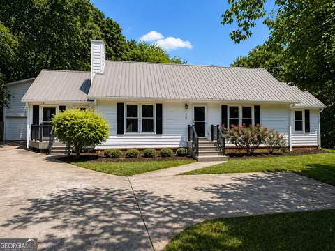 145 Pettit Ln, Athens, GA 30605