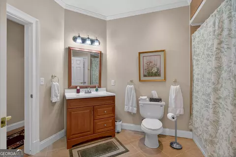 Bath - 108 Saint Anthony Dr, Lagrange, GA 30240 photo 13 of 14