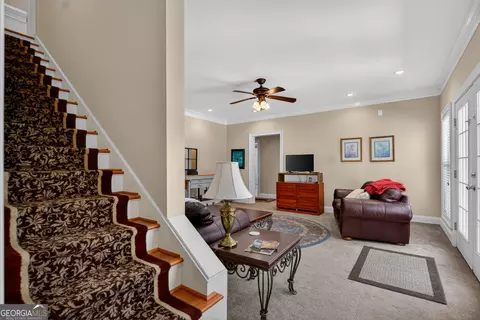 Living - 108 Saint Anthony Dr, Lagrange, GA 30240 photo 6 of 7