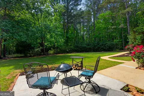 Exterior - 108 Saint Anthony Dr, Lagrange, GA 30240 photo 10 of 15
