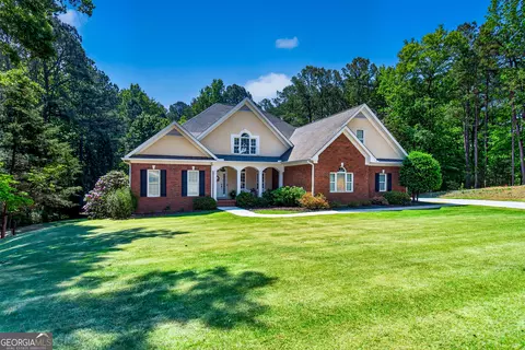 Exterior - 108 Saint Anthony Dr, Lagrange, GA 30240 photo 3 of 15