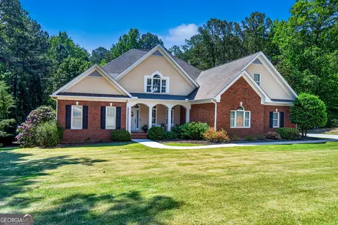 Exterior - 108 Saint Anthony Dr, Lagrange, GA 30240 photo 2 of 15