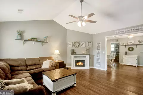 Living - 700 Spring Rd, Concord, GA 30206 photo 1 of 1