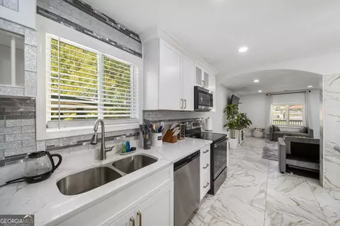 Kitchen - 1561 Rex Rd, Morrow, GA 30260 photo 2 of 2