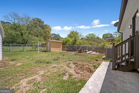 Exterior - 1561 Rex Rd, Morrow, GA 30260 photo 7 of 7