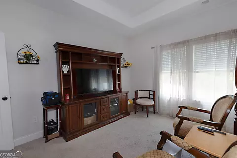 Bedroom - 156 Lake Point Dr, Williamson, GA 30292 photo 3 of 6