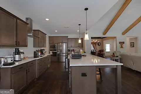 Kitchen - 156 Lake Point Dr, Williamson, GA 30292 photo 1 of 5