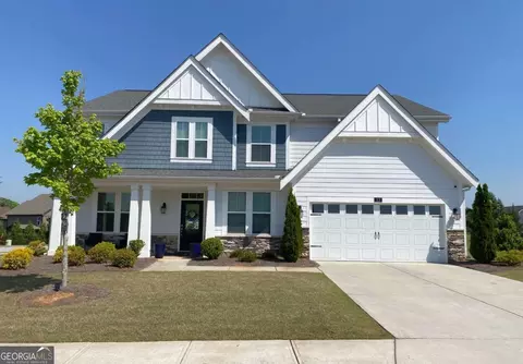 13 Candlewood Ln, Hoschton, GA 30548