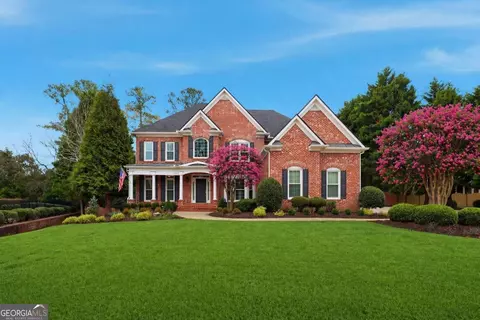 7015 Gaineswood Dr, Roswell, GA 30076