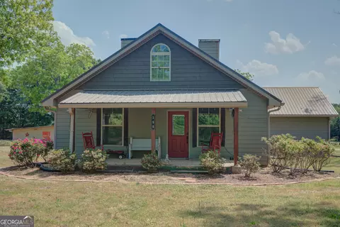 Exterior - 198 Matbeth Rd, Barnesville, GA 30204 photo 3 of 6