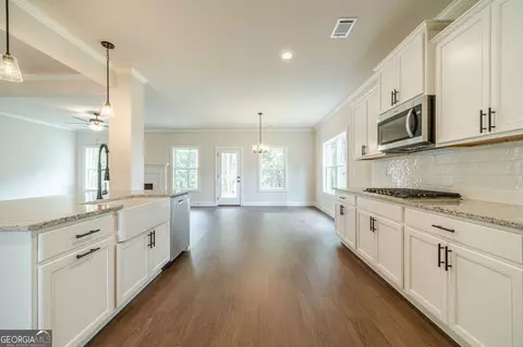 Entry Way - Undisclosed, Covington, GA 30014 photo 3 of 11