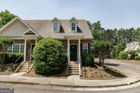 1305 Cedar Shoals Dr #201, Athens, GA 30605
