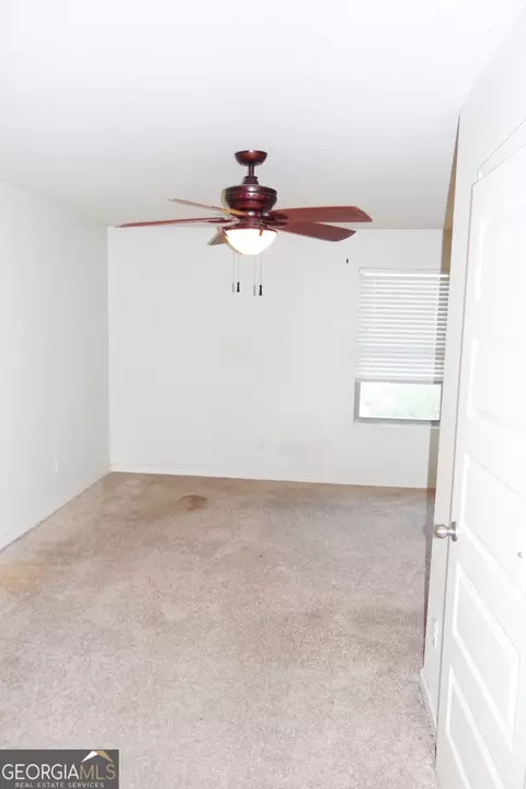Bedroom - 55 Silver Willow Ct, Covington, GA 30016 photo 6 of 9