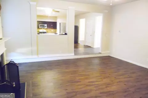 Living - 55 Silver Willow Ct, Covington, GA 30016 photo 8 of 9