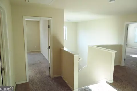 Entry Way - 55 Silver Willow Ct, Covington, GA 30016 photo 7 of 12