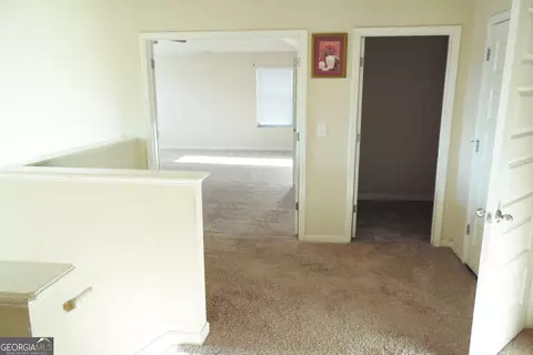 Entry Way - 55 Silver Willow Ct, Covington, GA 30016 photo 9 of 12