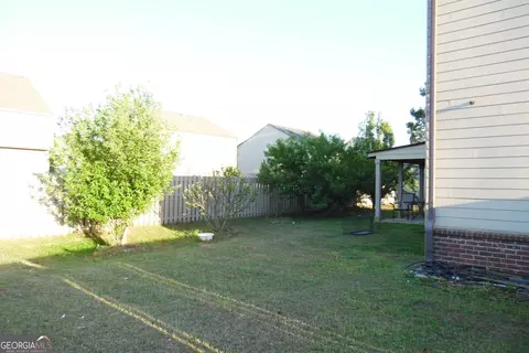 Exterior - 55 Silver Willow Ct, Covington, GA 30016 photo 4 of 6