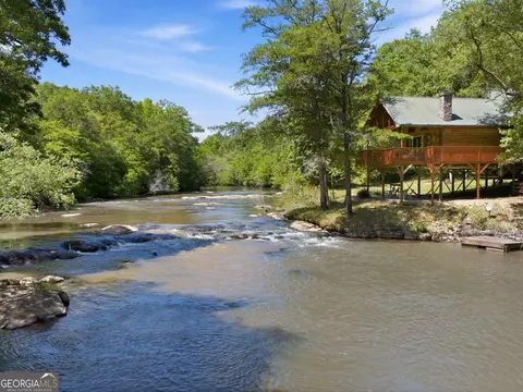 790 Hudson Terrace Rd, Royston, GA 30662