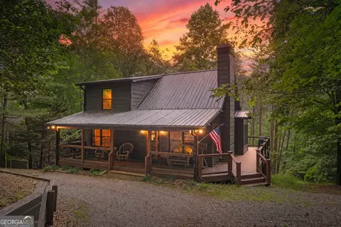 60 Clubhouse Ct, Ellijay, GA 30536