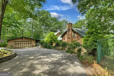 88 Wagon Tracks Rdg, Mineral Bluff, GA 30559