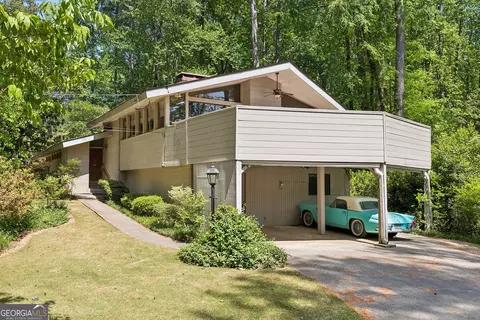Undisclosed, Atlanta, GA 30345