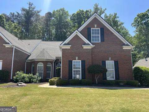 300 Lauren Ln, Woodstock, GA 30188