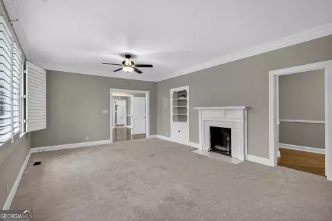 Living - 603 Piney Woods Dr, Lagrange, GA 30240 photo 4 of 5