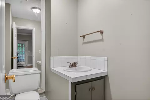 Bath - 603 Piney Woods Dr, Lagrange, GA 30240 photo 7 of 7