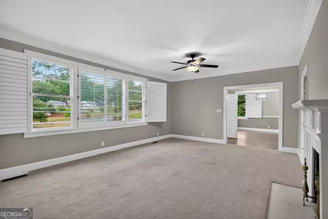 Living - 603 Piney Woods Dr, Lagrange, GA 30240 photo 5 of 5