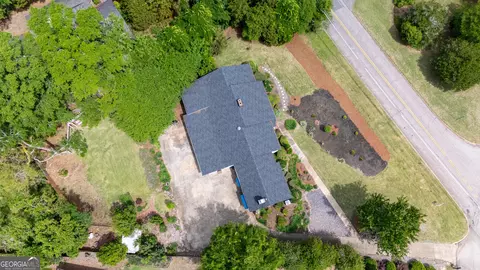 View/Area - 603 Piney Woods Dr, Lagrange, GA 30240 photo 2 of 6
