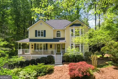 166 Plantation Trce, Woodstock, GA 30188