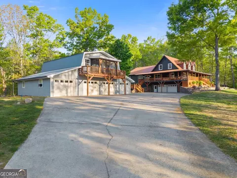 150 Unicorn Trl, Blairsville, GA 30512