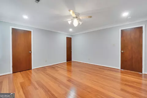 Bedroom - 260 Arrow Point Rd, Jackson, GA 30233 photo 3 of 6