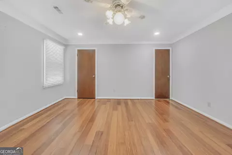 Bedroom - 260 Arrow Point Rd, Jackson, GA 30233 photo 2 of 6