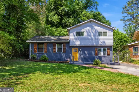 2247 Green Forrest Dr, Decatur, GA 30032