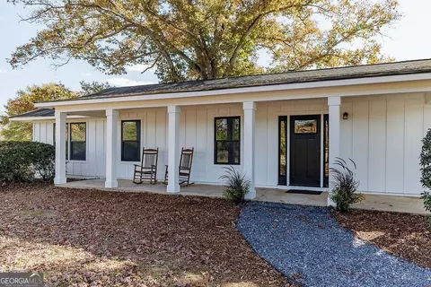 Exterior - 1410 Old Bishop Rd, Bishop, GA 30621 photo 2 of 14