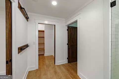 Entry Way - 1410 Old Bishop Rd, Bishop, GA 30621 photo 3 of 4