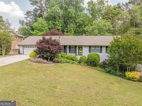 617 Brookline Dr SE, Marietta, GA 30067