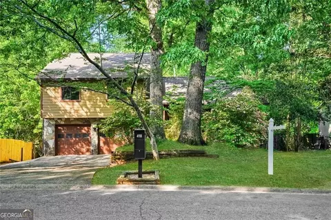 418 Fire Fly Dr, Tucker, GA 30084